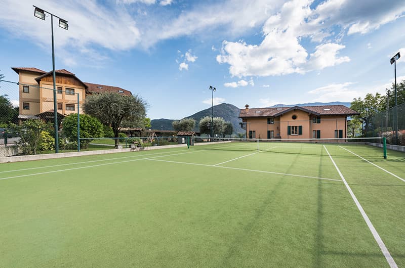 Tennis
